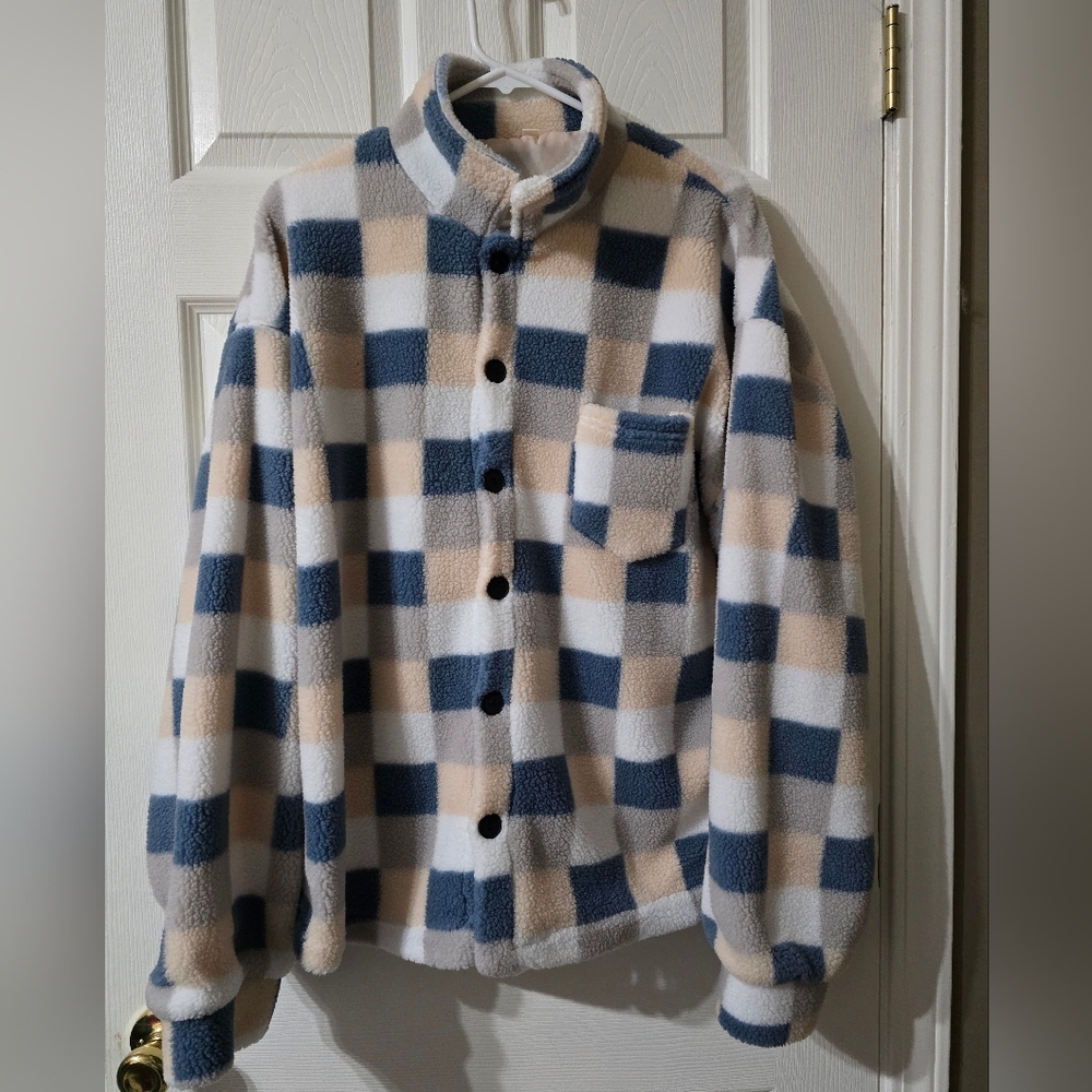 Checkered Grid Oversized Fuzzy Teddy Jacket, Button Close, Collared, Unisex, EUC